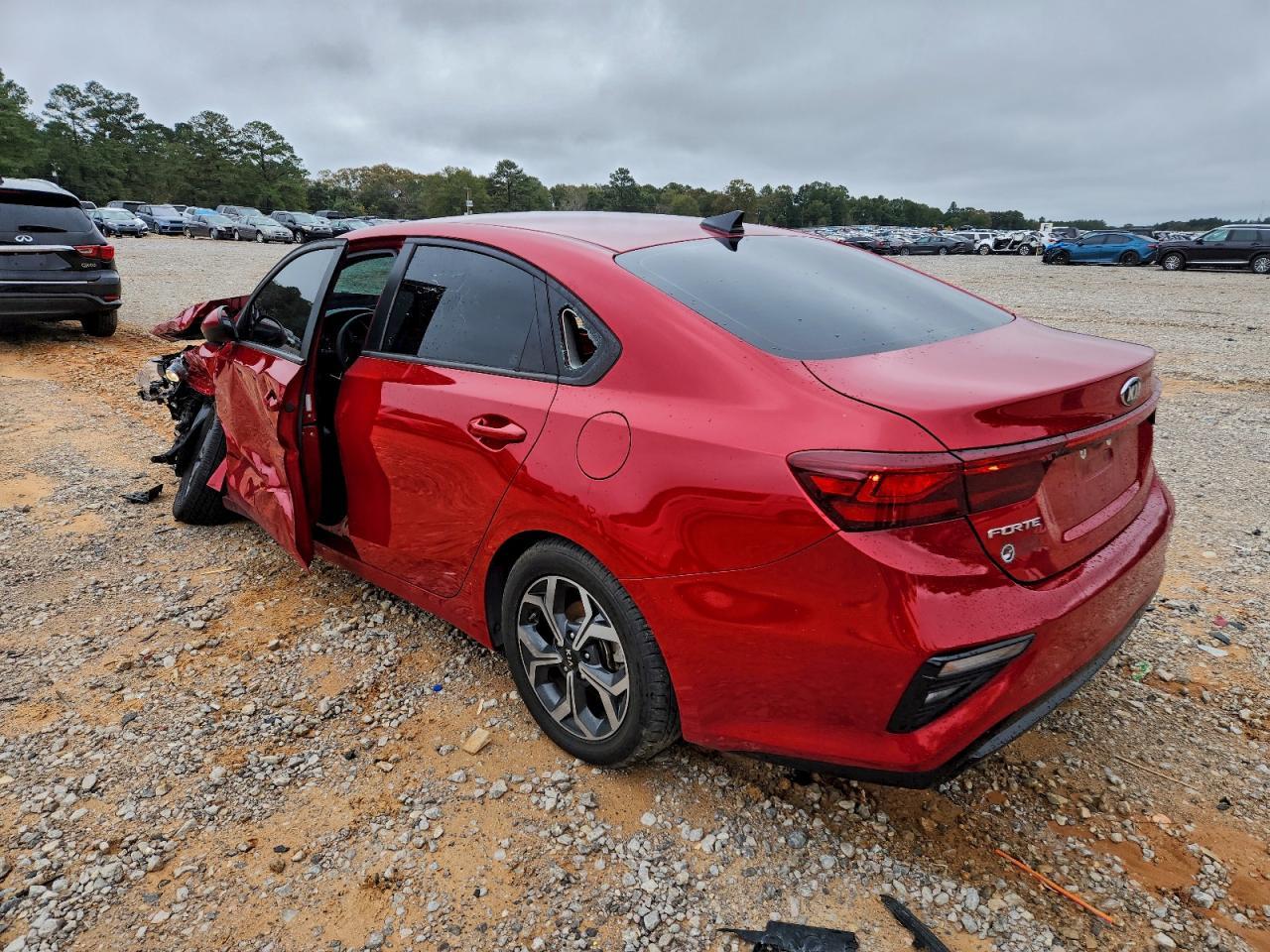 2020 Kia Forte Fe - Image 2