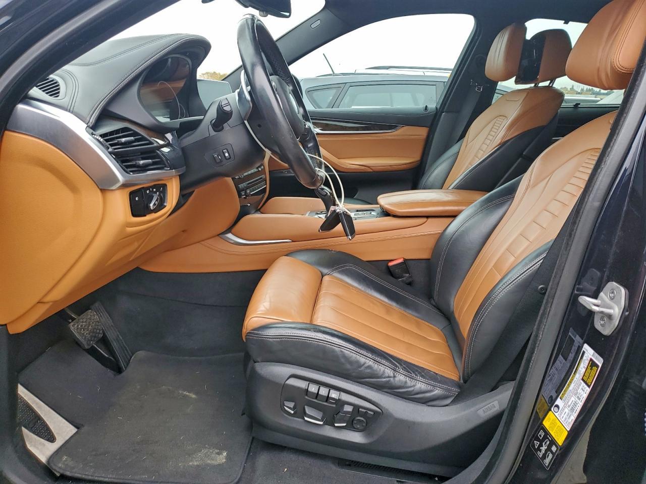 2015 BMW X6 xDrive50I - Фото 7