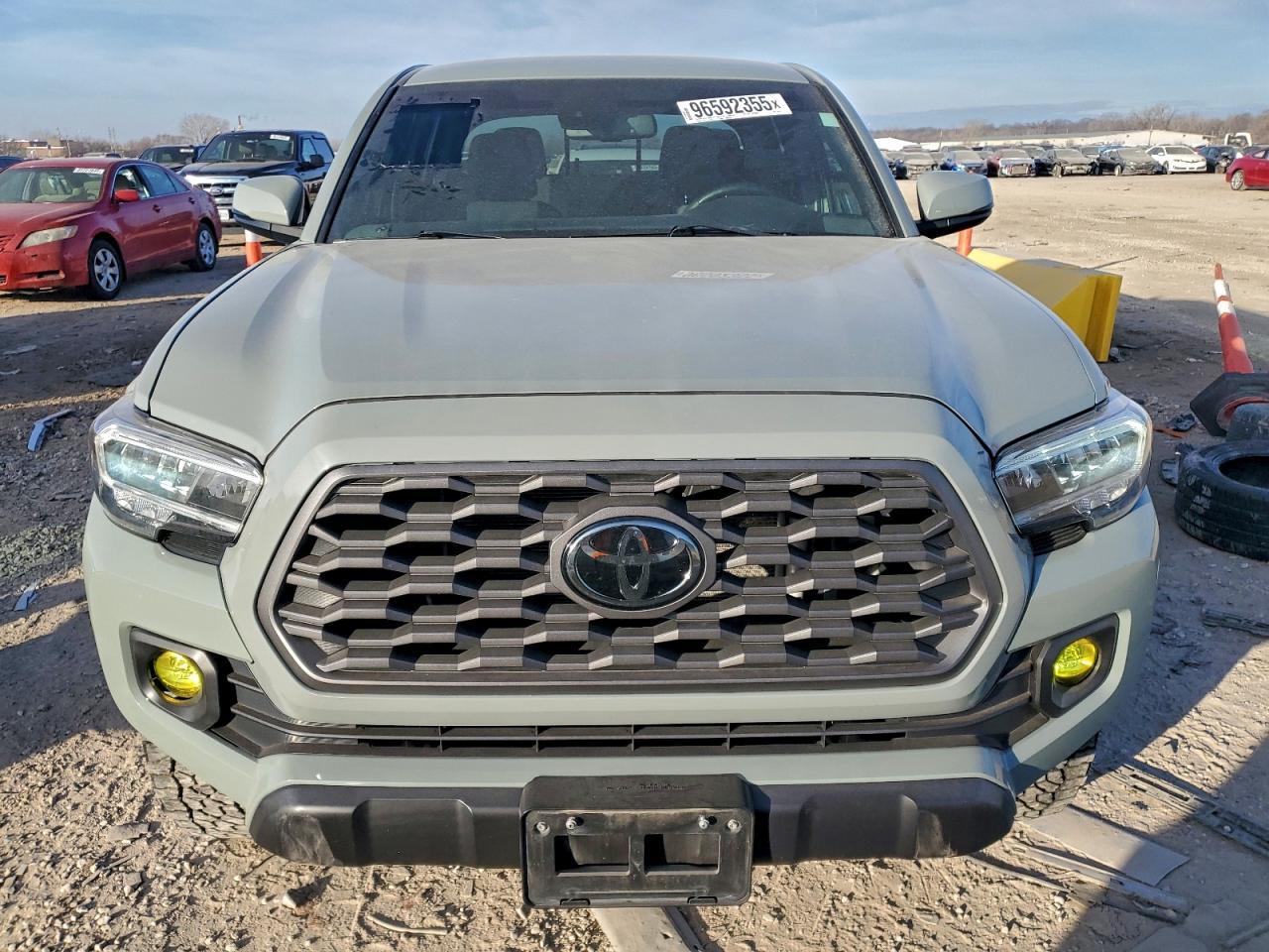 2022 Toyota Tacoma Double Cab - Фото 5