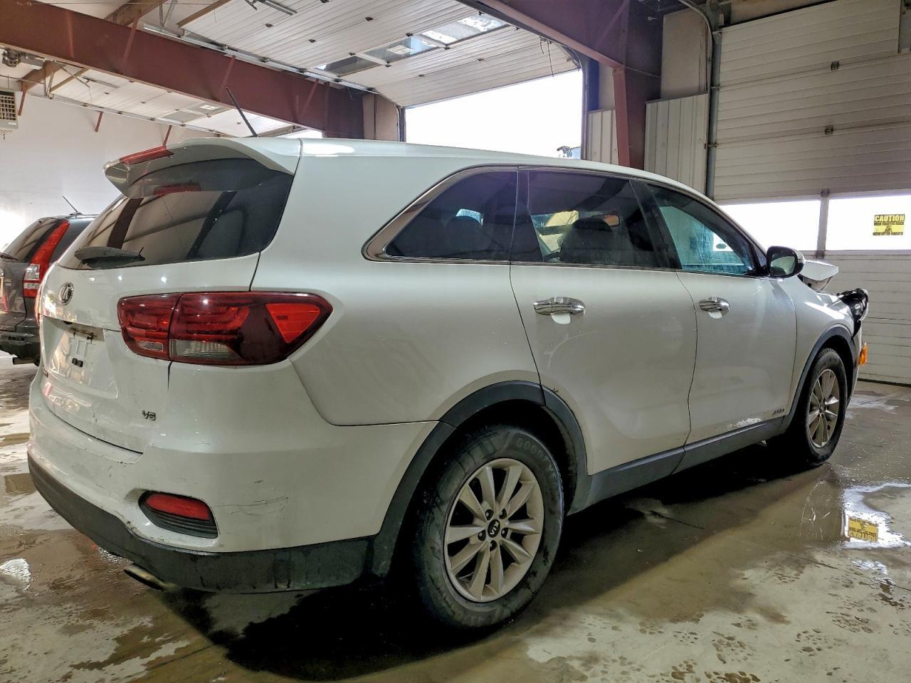 2019 Kia Sorento Lx - Фото 3