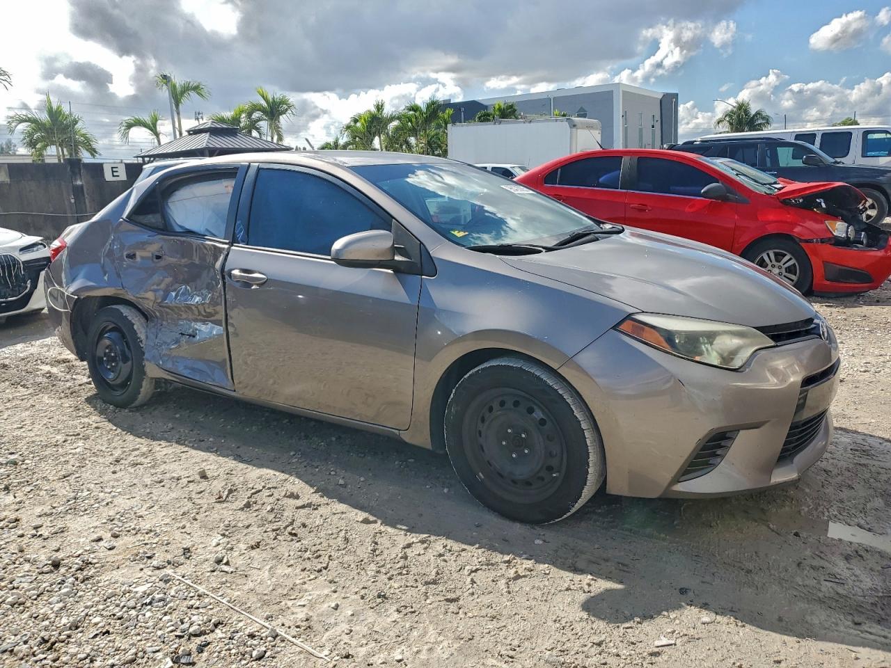 2015 Toyota Corolla L - Image 4