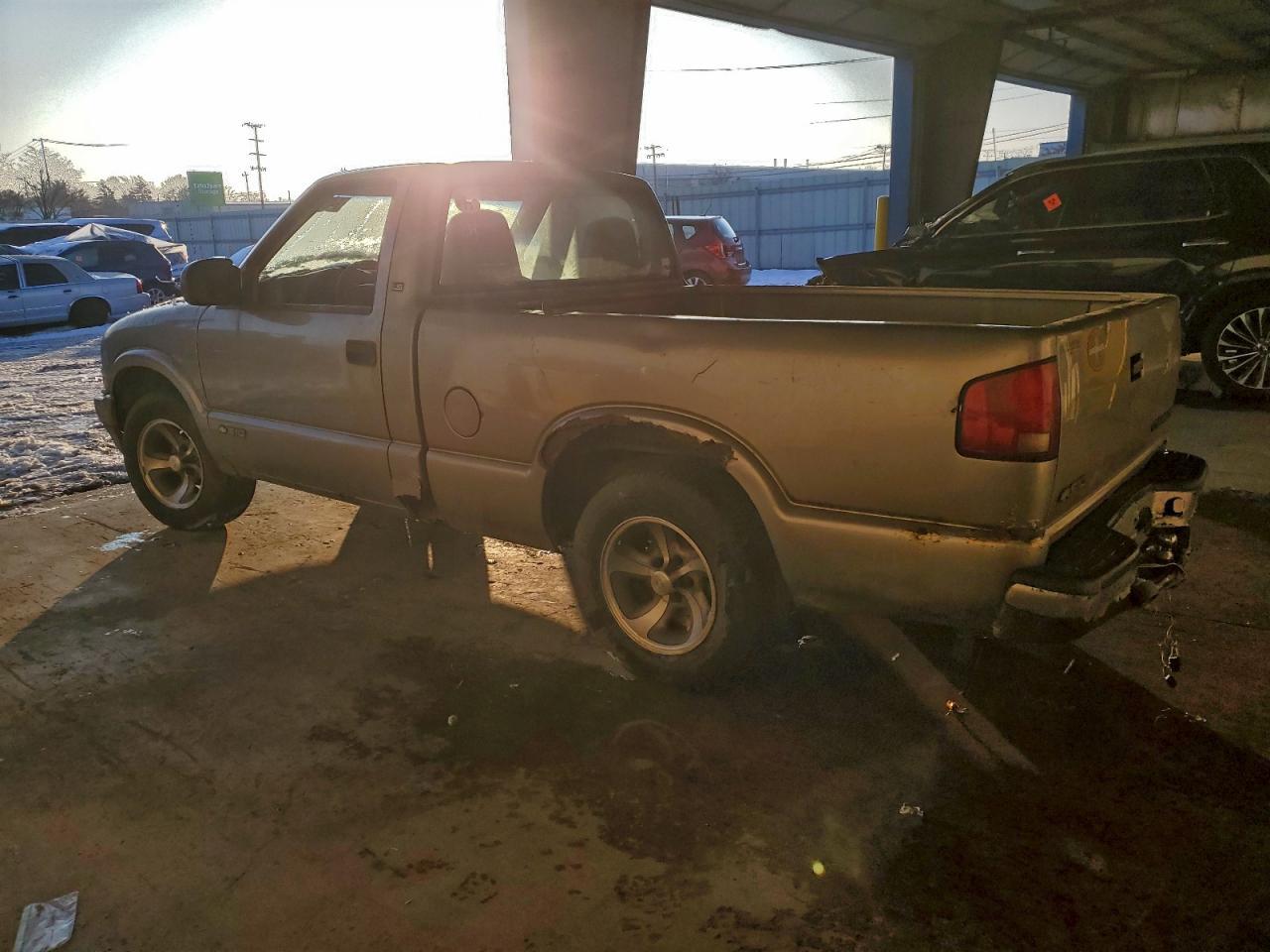 2000 Chevrolet S Truck S10 - Фото 2