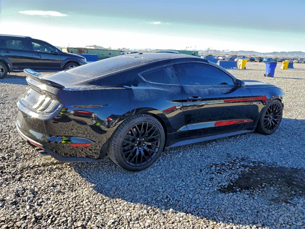 2015 Ford Mustang Gt - Фото 3