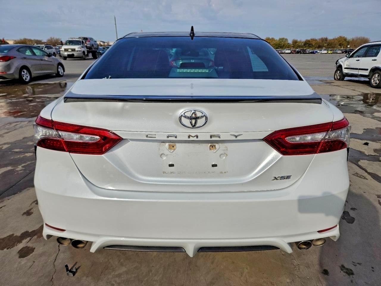 2019 Toyota Camry Xse - Фото 6
