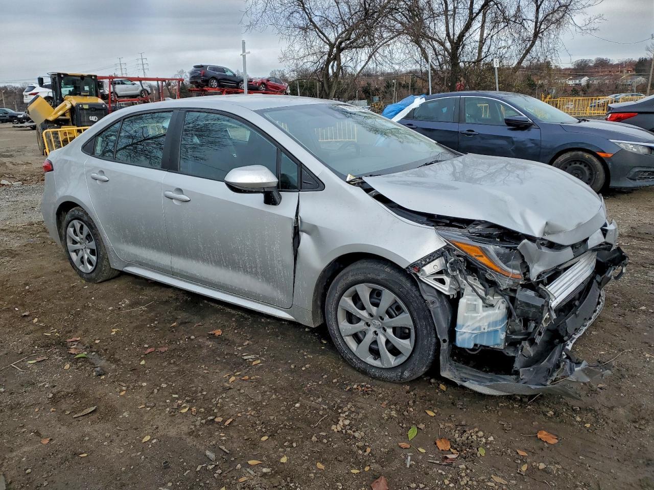 2022 Toyota Corolla Le - Image 4