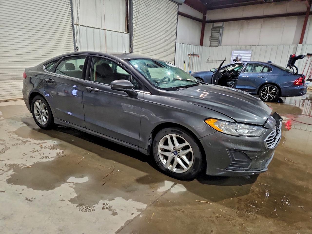 2019 Ford Fusion Se - Фото 4