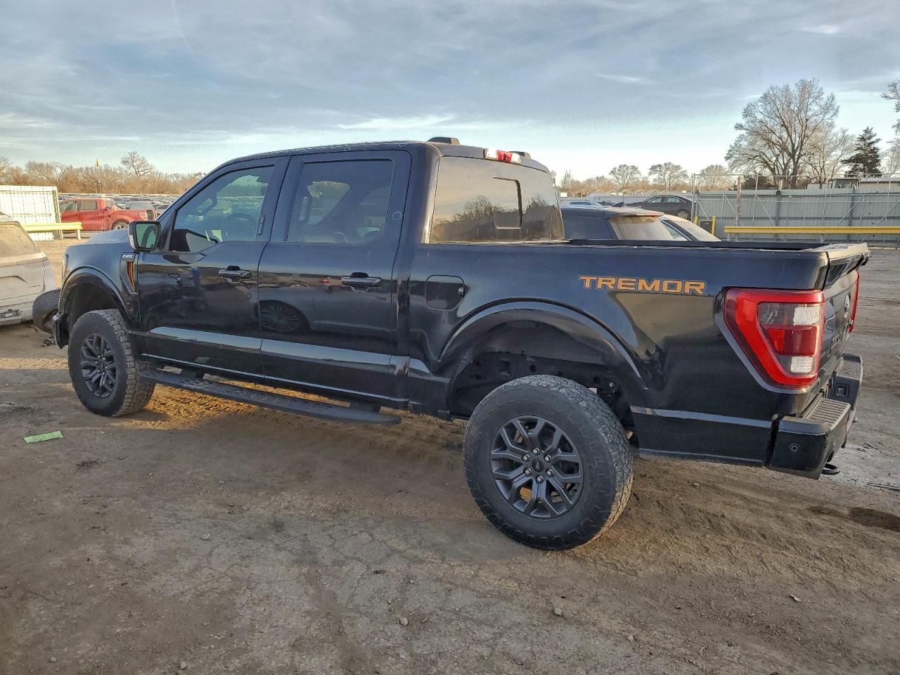 2022 Ford F150 Supercrew - Фото 2