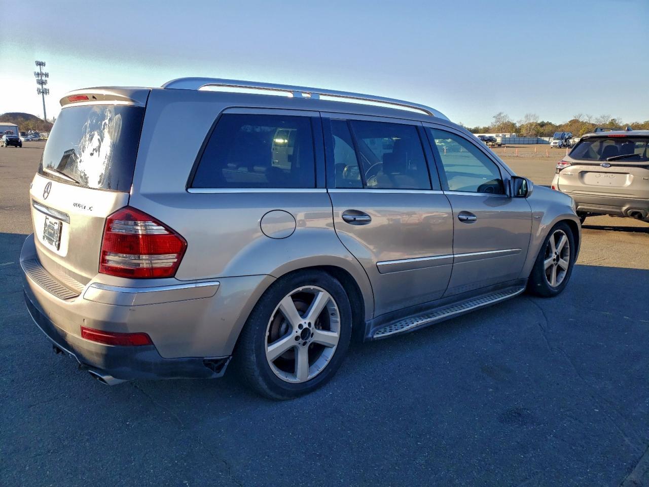 2009 Mercedes-Benz Gl - Image 3