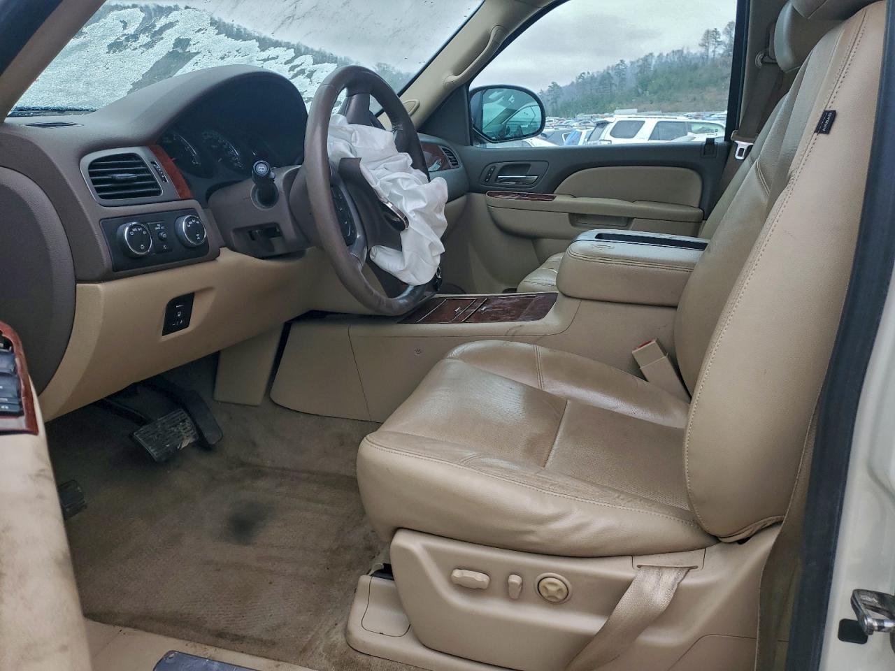 2013 Chevrolet Tahoe K1500 Ltz - Image 7
