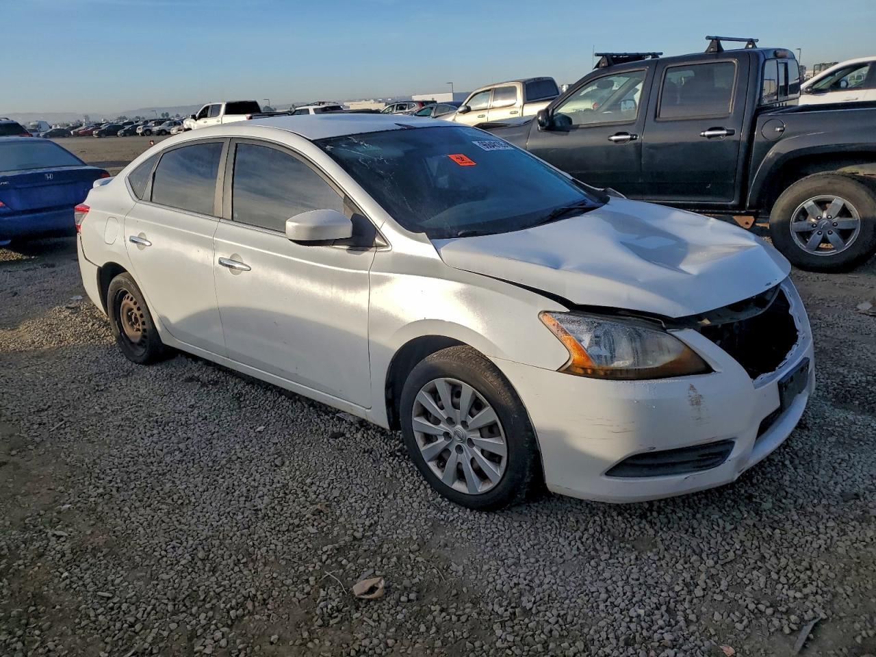 2015 Nissan Sentra S - Фото 4