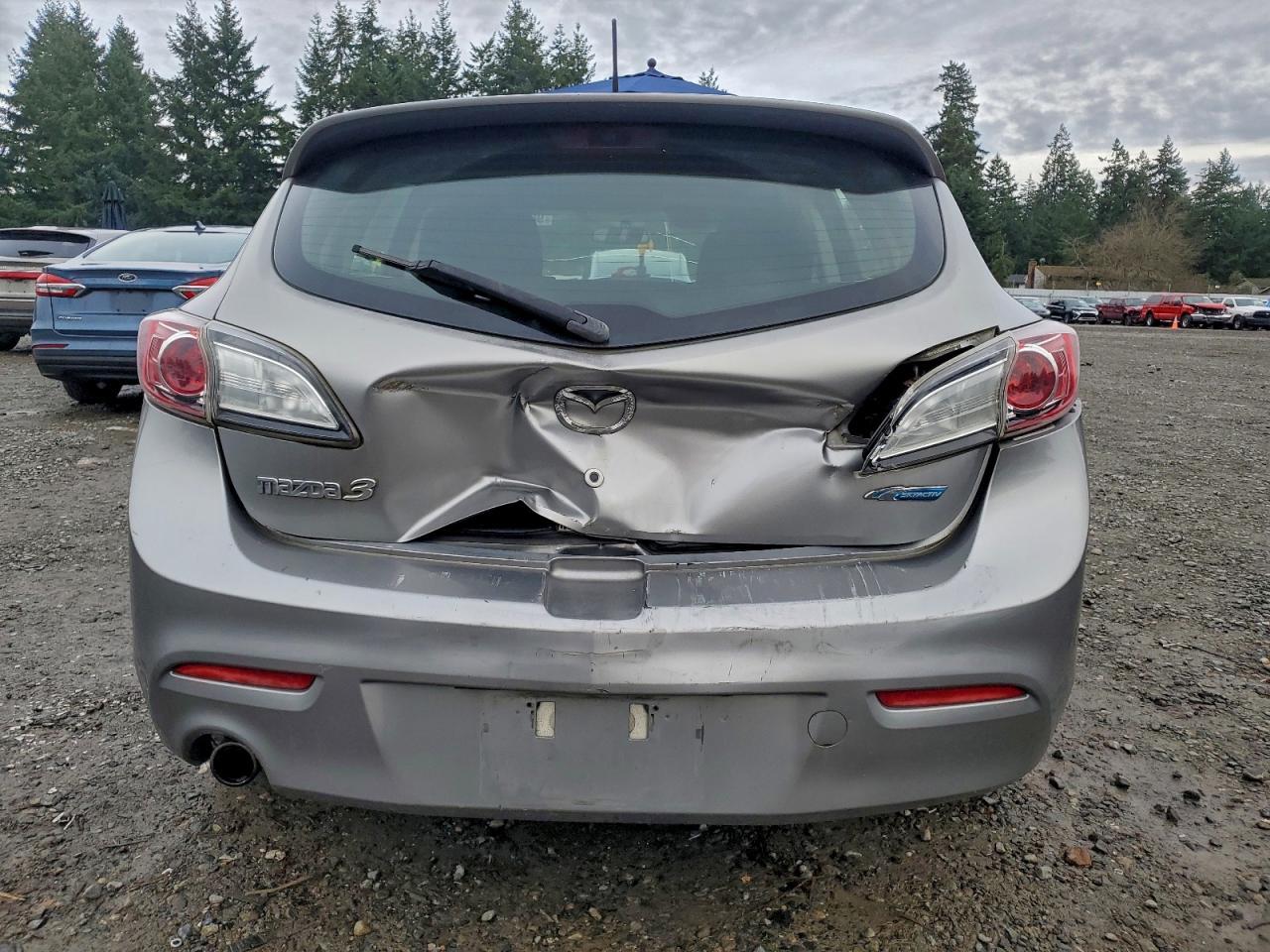 2012 Mazda 3 I - Image 6