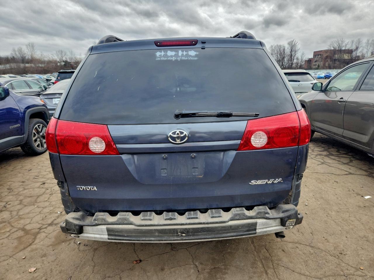 2006 Toyota Sienna Xle - Фото 6