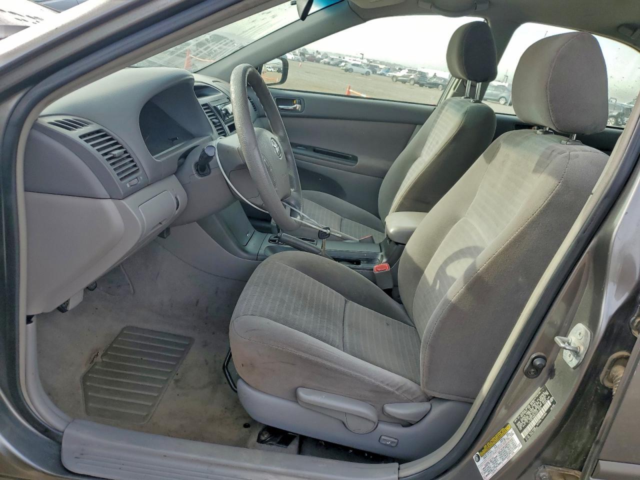 2005 Toyota Camry Standard - Image 7