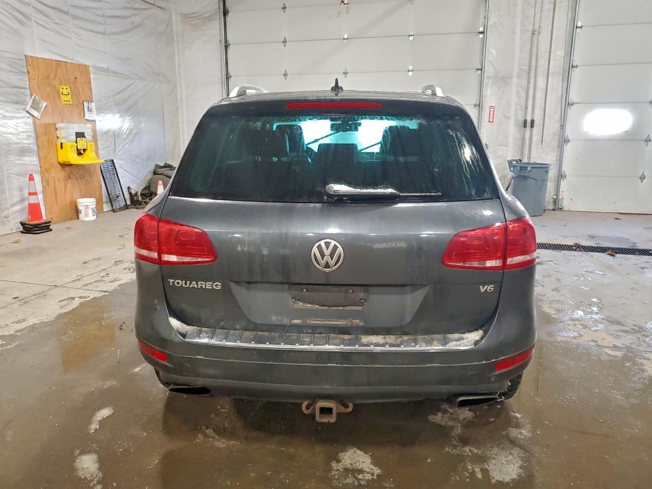 2011 Volkswagen Touareg V6 - Фото 6