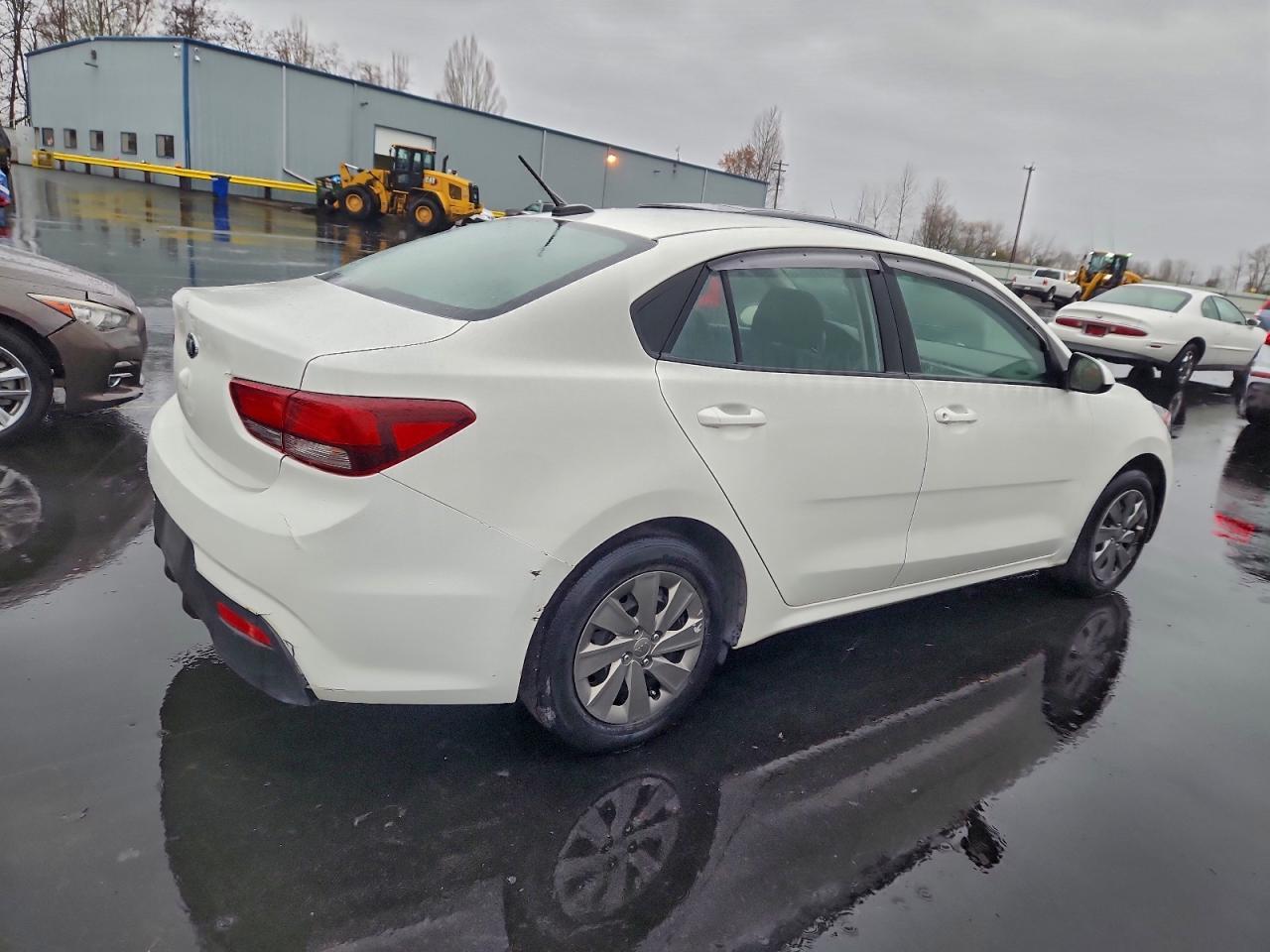 2020 Kia Rio Lx - Image 3