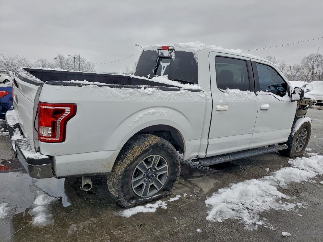 2015 Ford F150 Supercrew - Фото 3