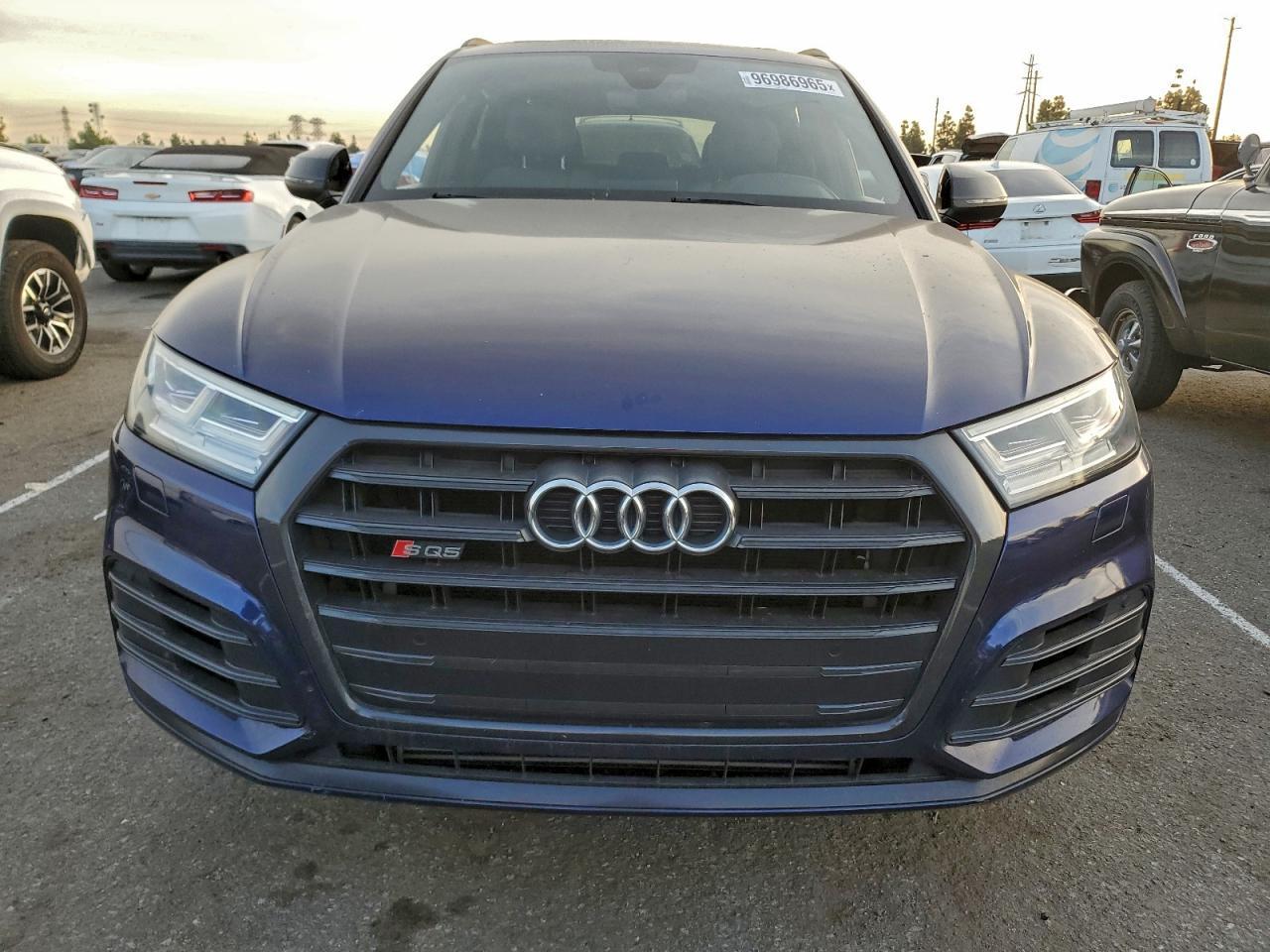 2019 Audi Sq5 Premium Plus - Фото 5