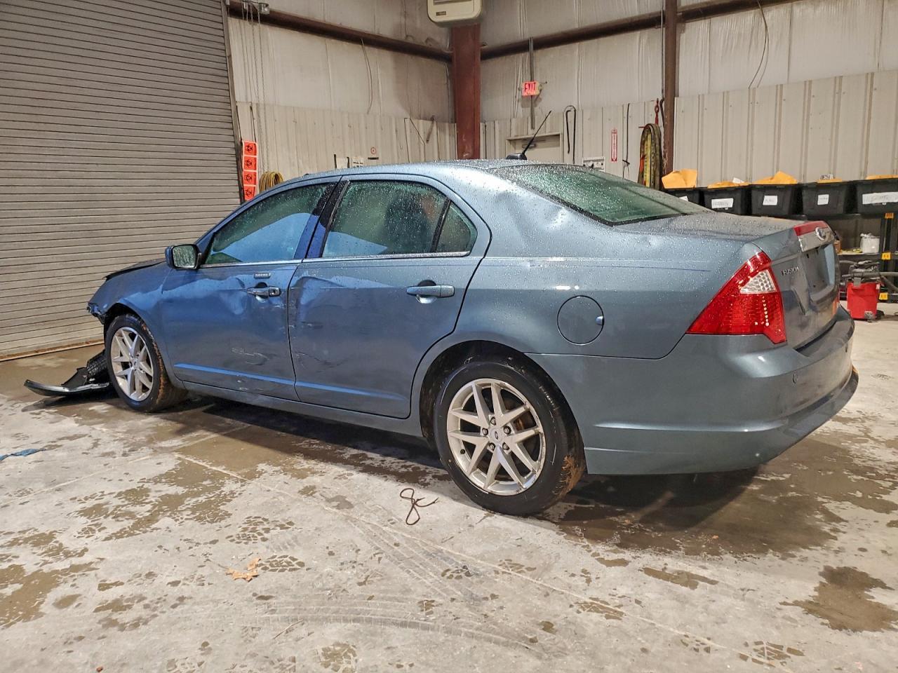 2011 Ford Fusion Sel - Image 2