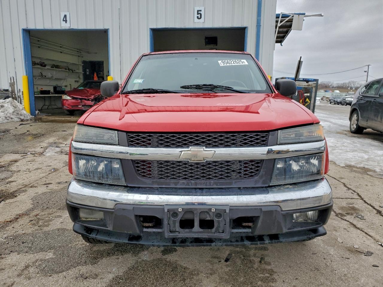 2004 Chevrolet Colorado - Фото 5