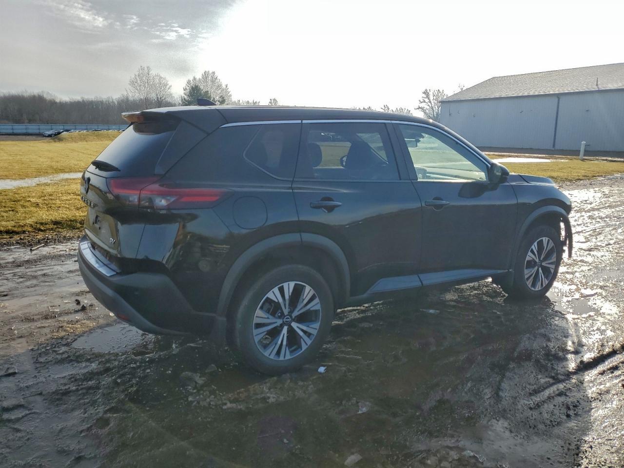 2023 Nissan Rogue Sv - Фото 3