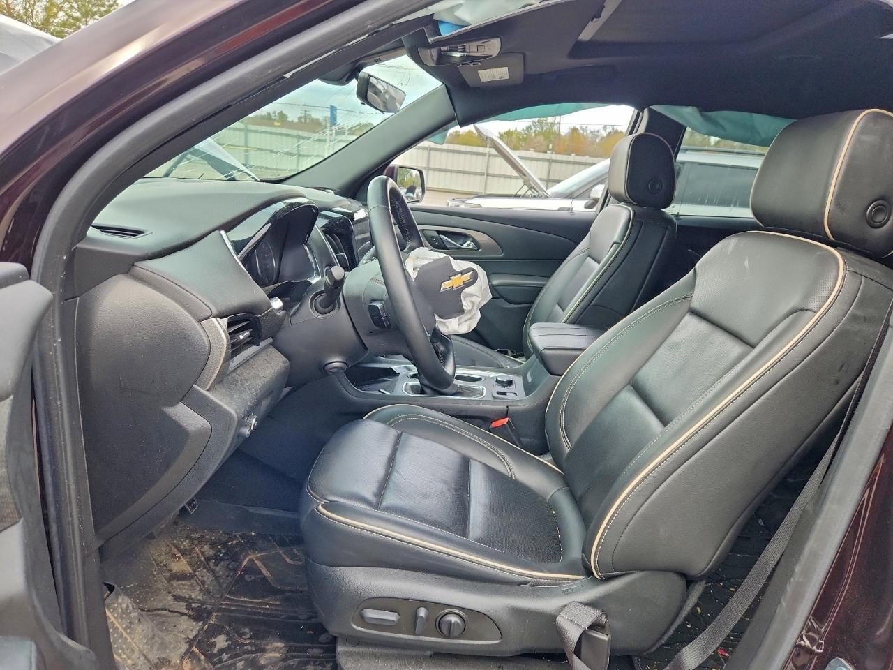 2023 Chevrolet Traverse Premier - Фото 7