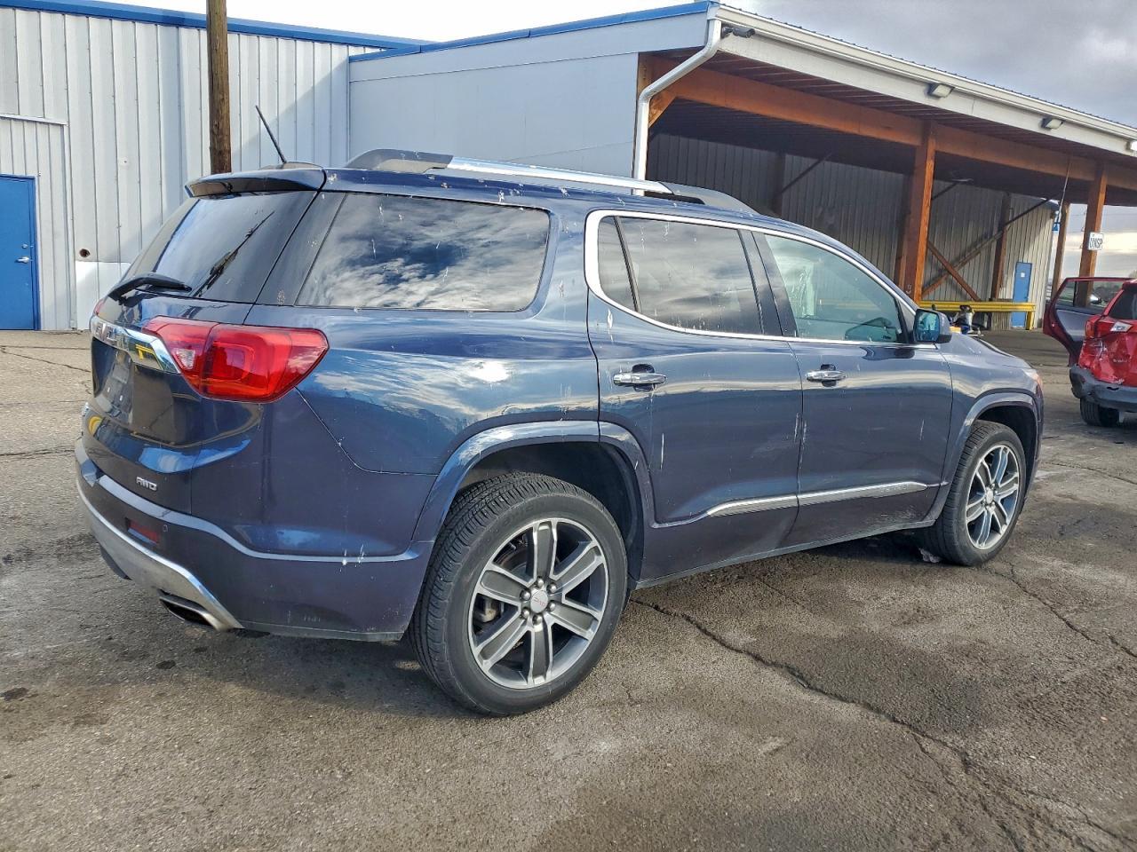 2019 GMC Acadia Denali - Фото 3