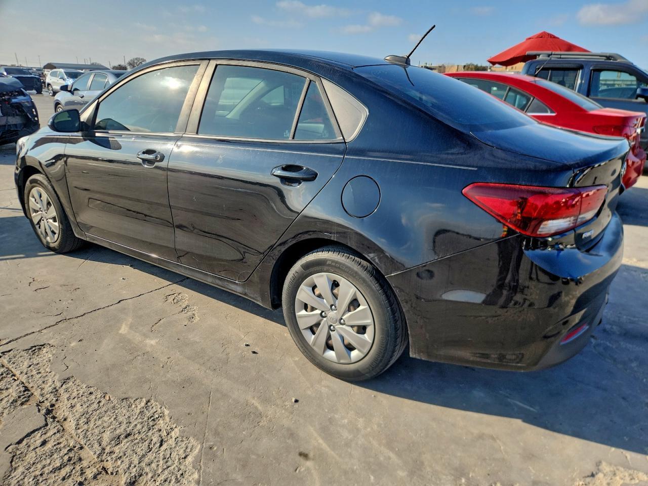 2019 Kia Rio S - Image 2