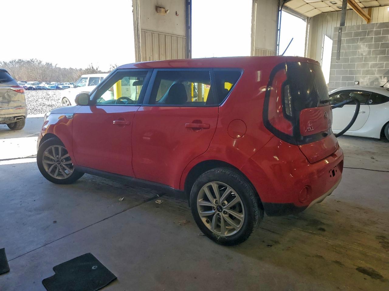 2019 Kia Soul + - Фото 2