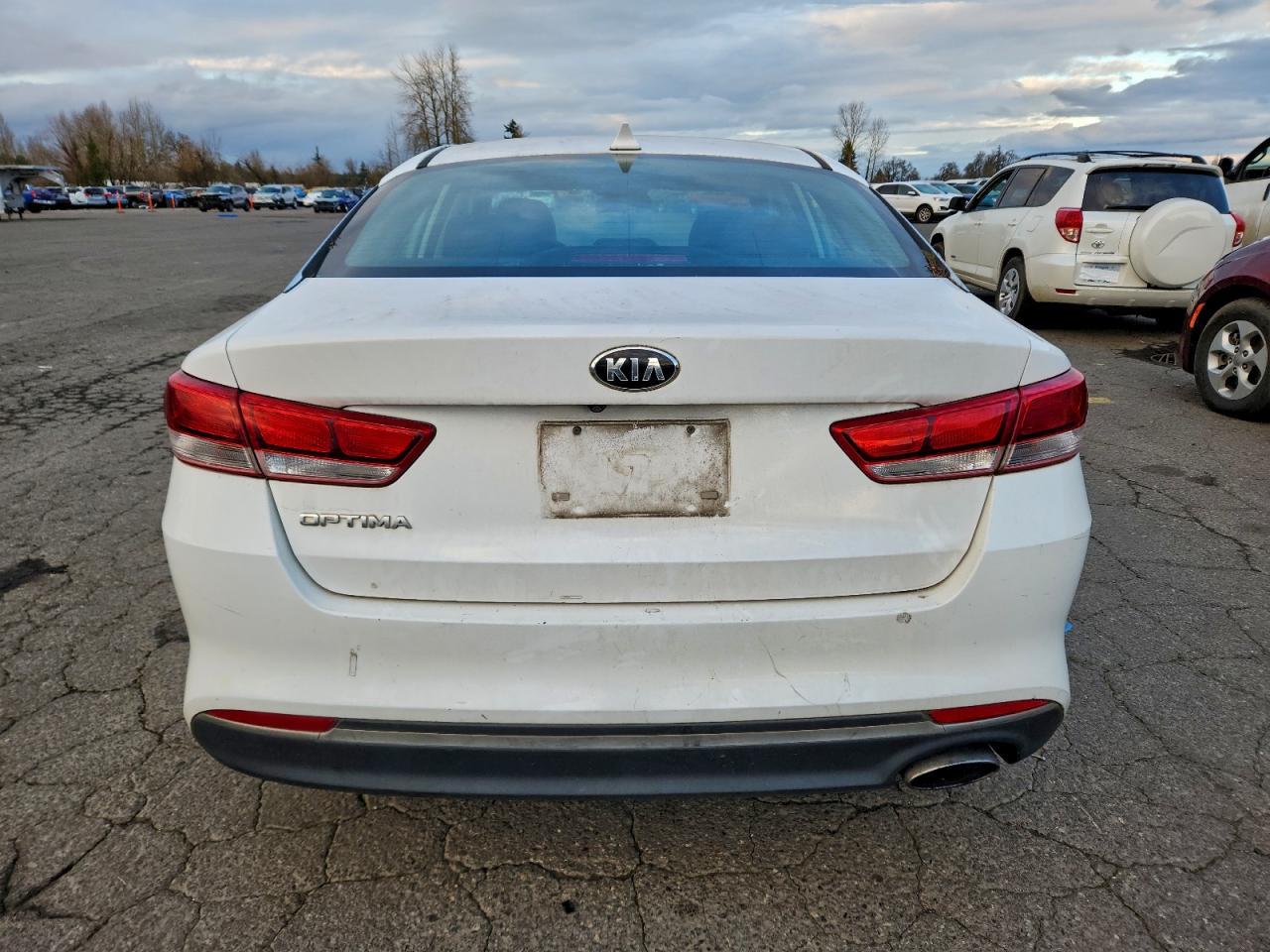 2016 Kia Optima Lx - Фото 6