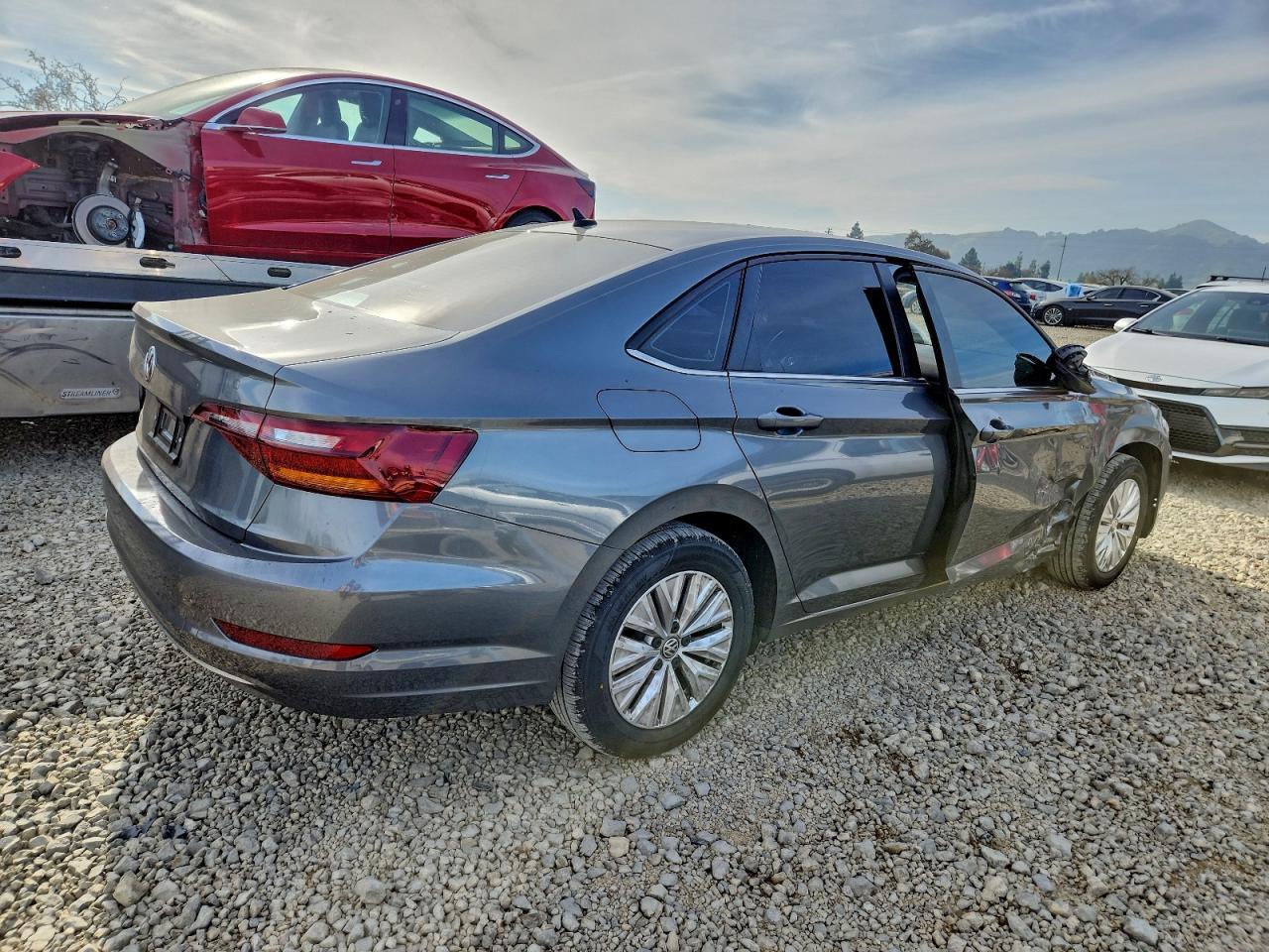 2019 Volkswagen Jetta S - Фото 3