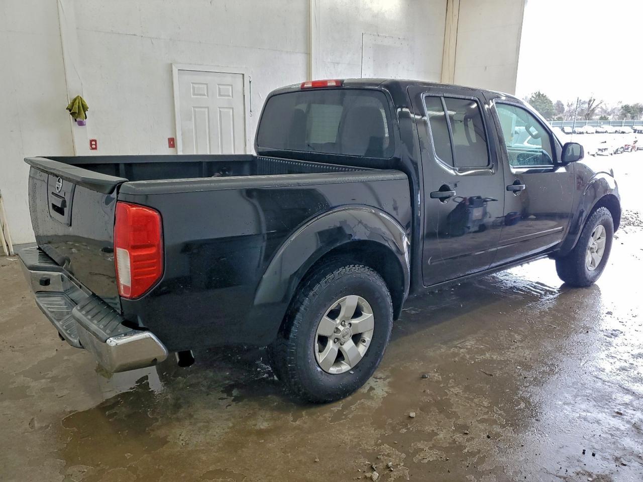 2013 Nissan Frontier S - Фото 3
