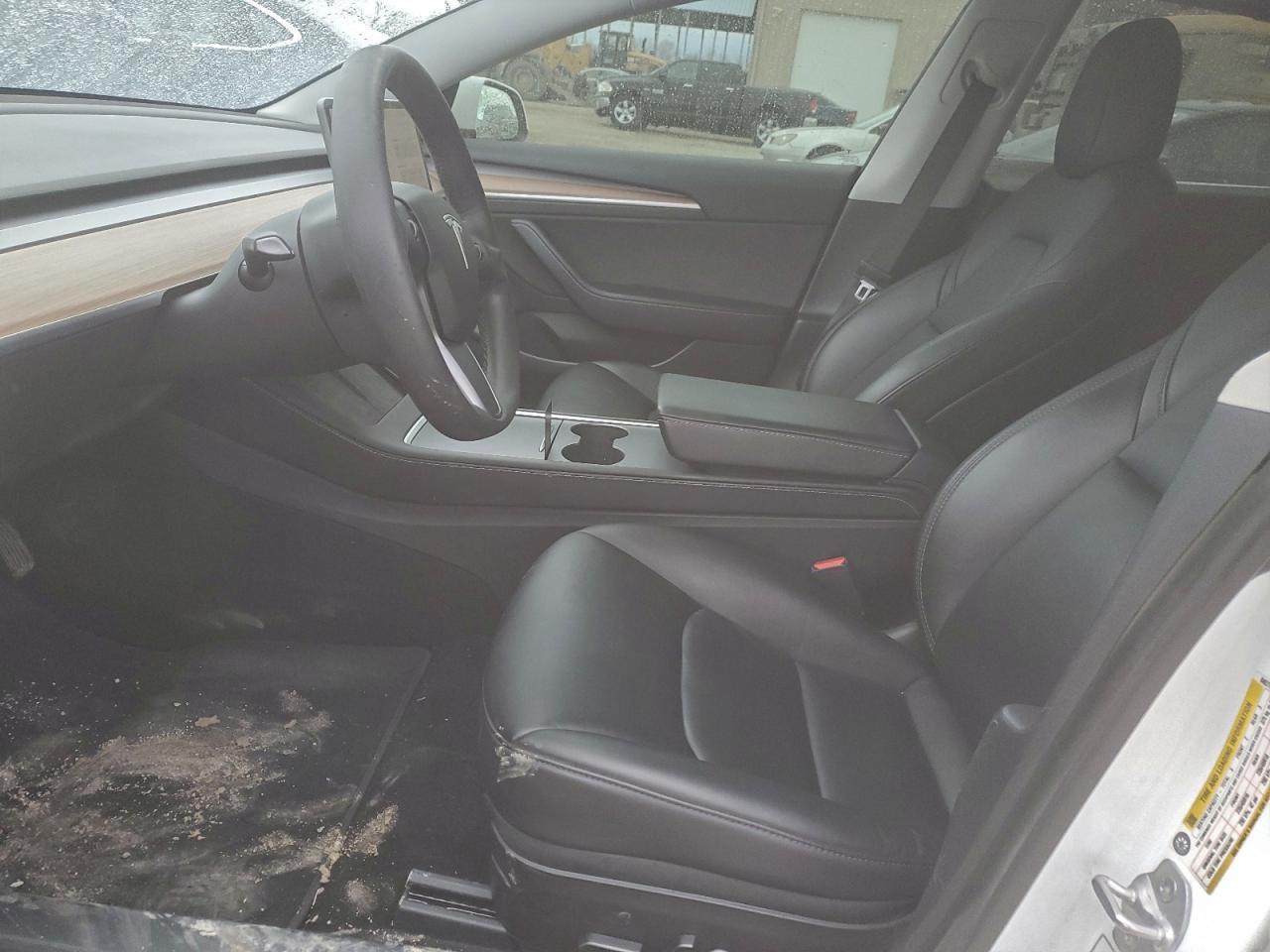 2021 Tesla Model 3 - Image 7