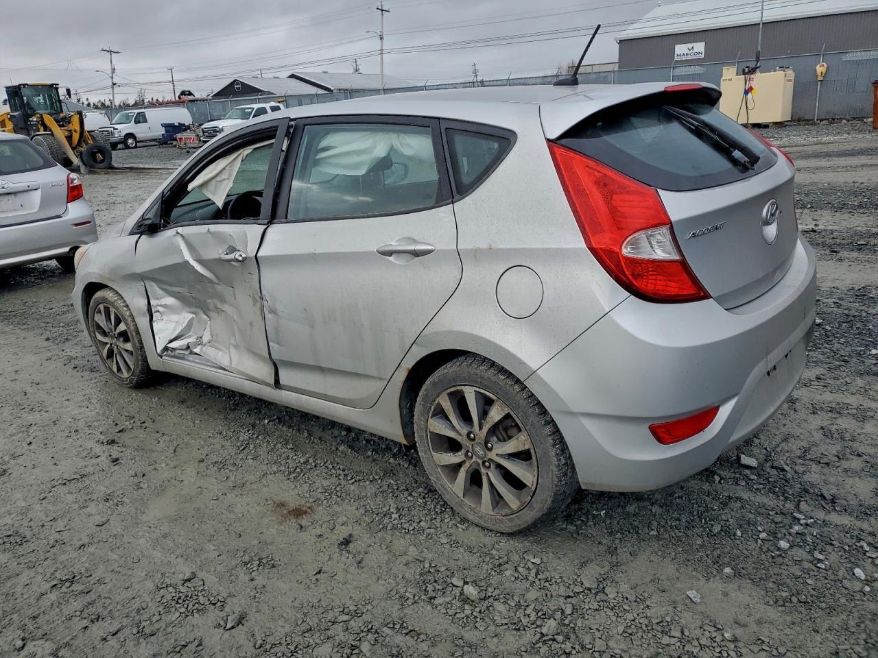 2015 Hyundai Accent Gs - Фото 2