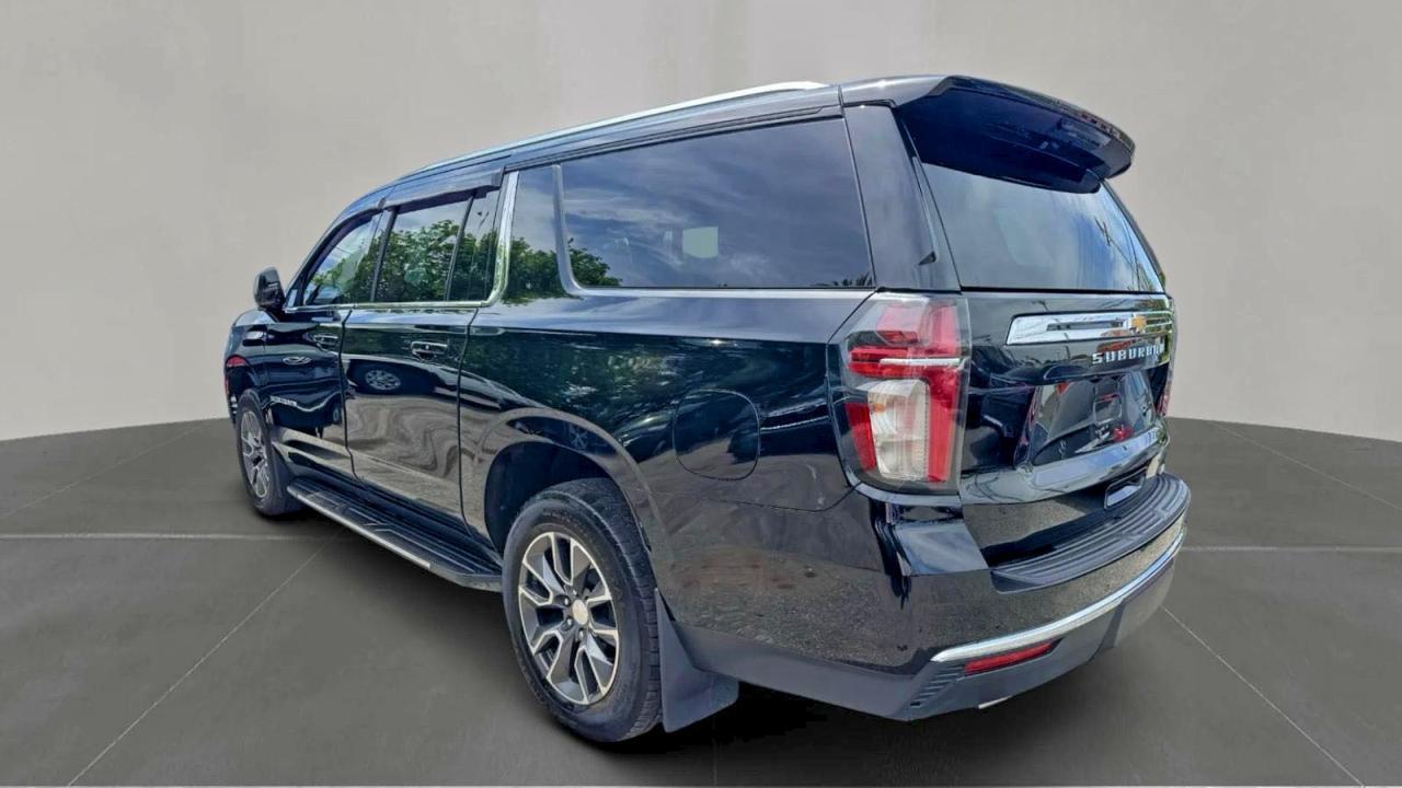 2022 Chevrolet Suburban K1500 Lt - Image 3