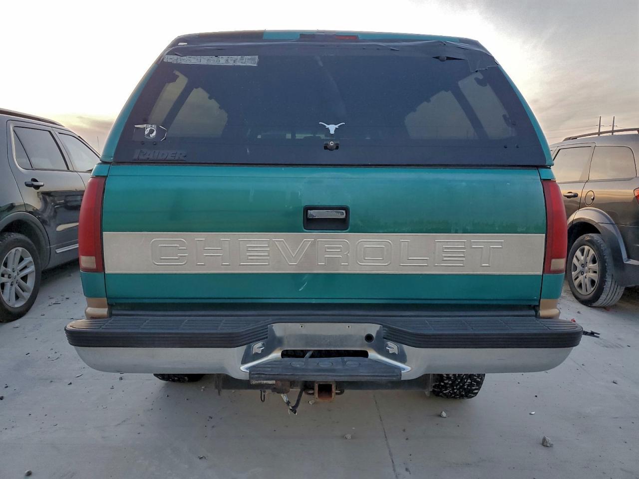 1996 Chevrolet Gmt-400 K1500 - Image 6