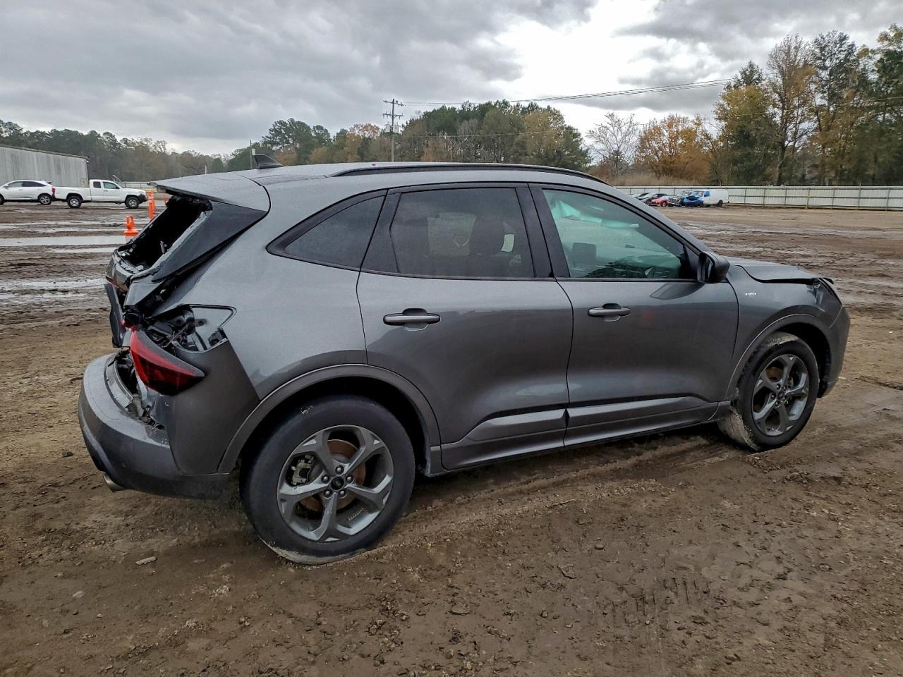2023 Ford Escape St Line - Image 3