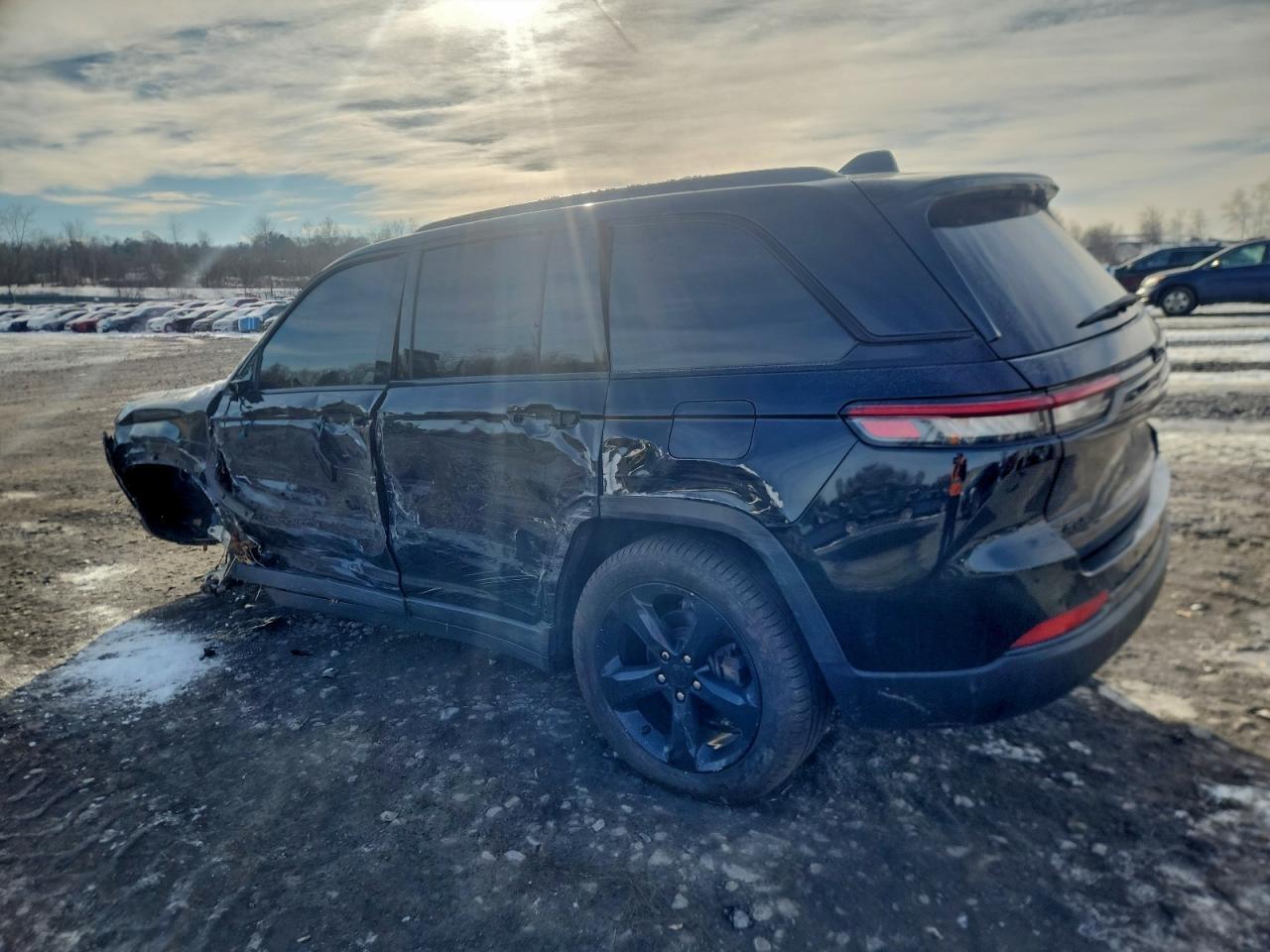 2025 Jeep Grand Cherokee Limited - Image 2