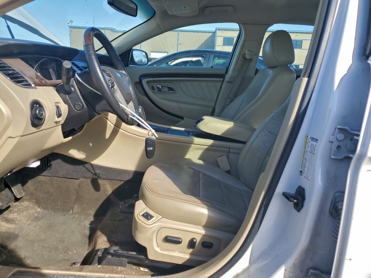 2014 Ford Taurus Limited - Фото 7