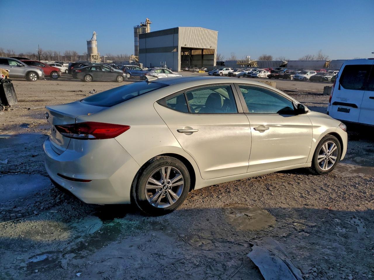 2017 Hyundai Elantra Se - Image 3