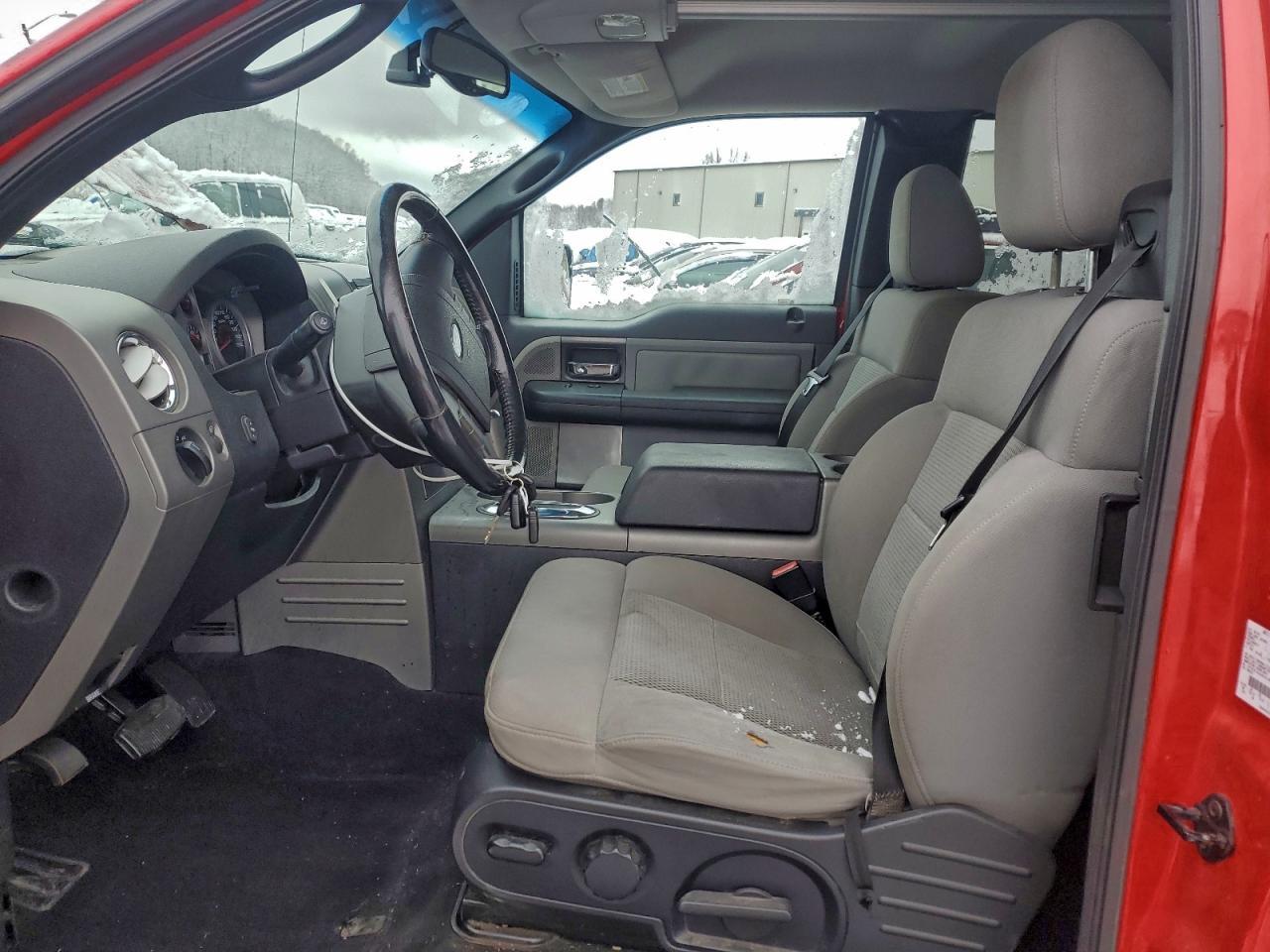 2004 Ford F150 - Фото 7