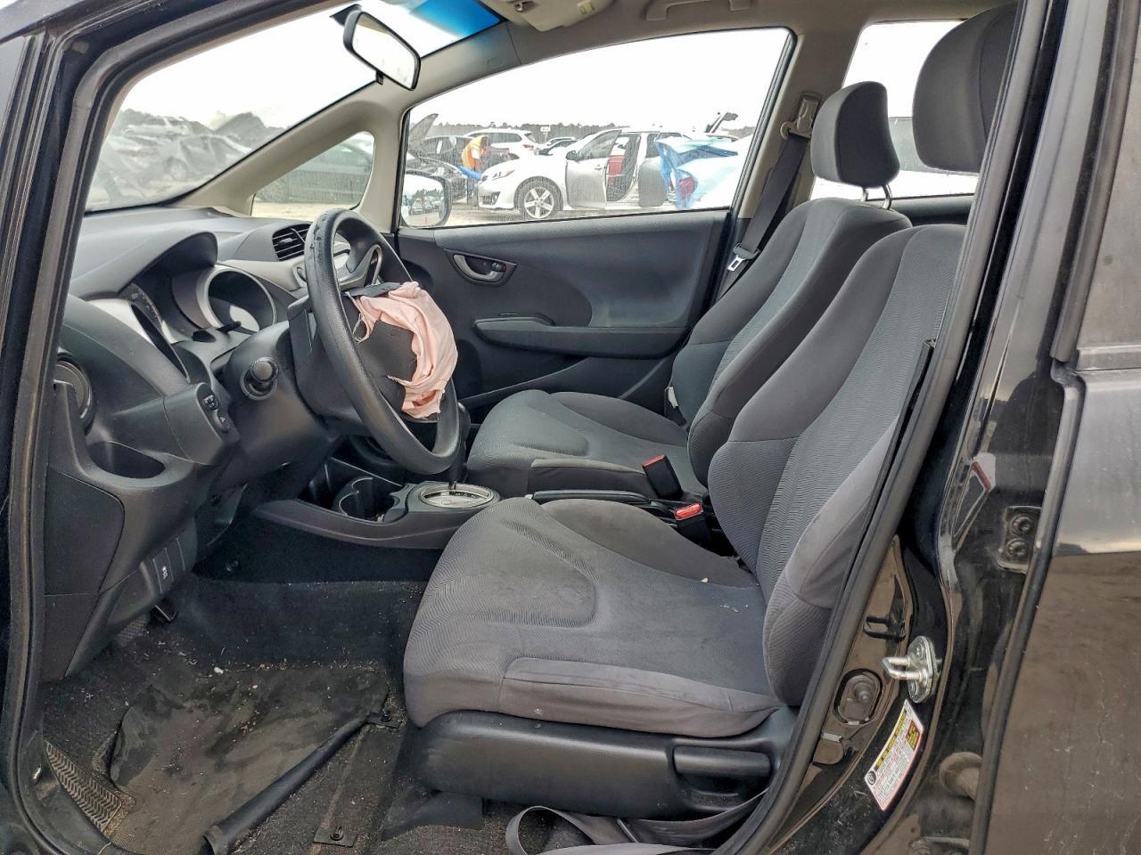 2013 Honda Fit - Image 7
