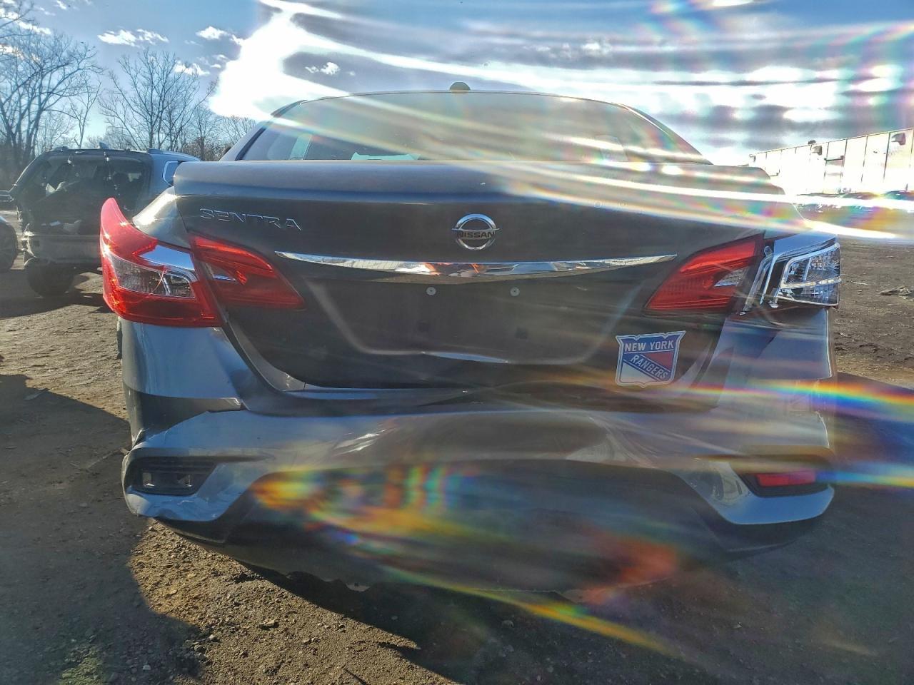 2019 Nissan Sentra S - Фото 6