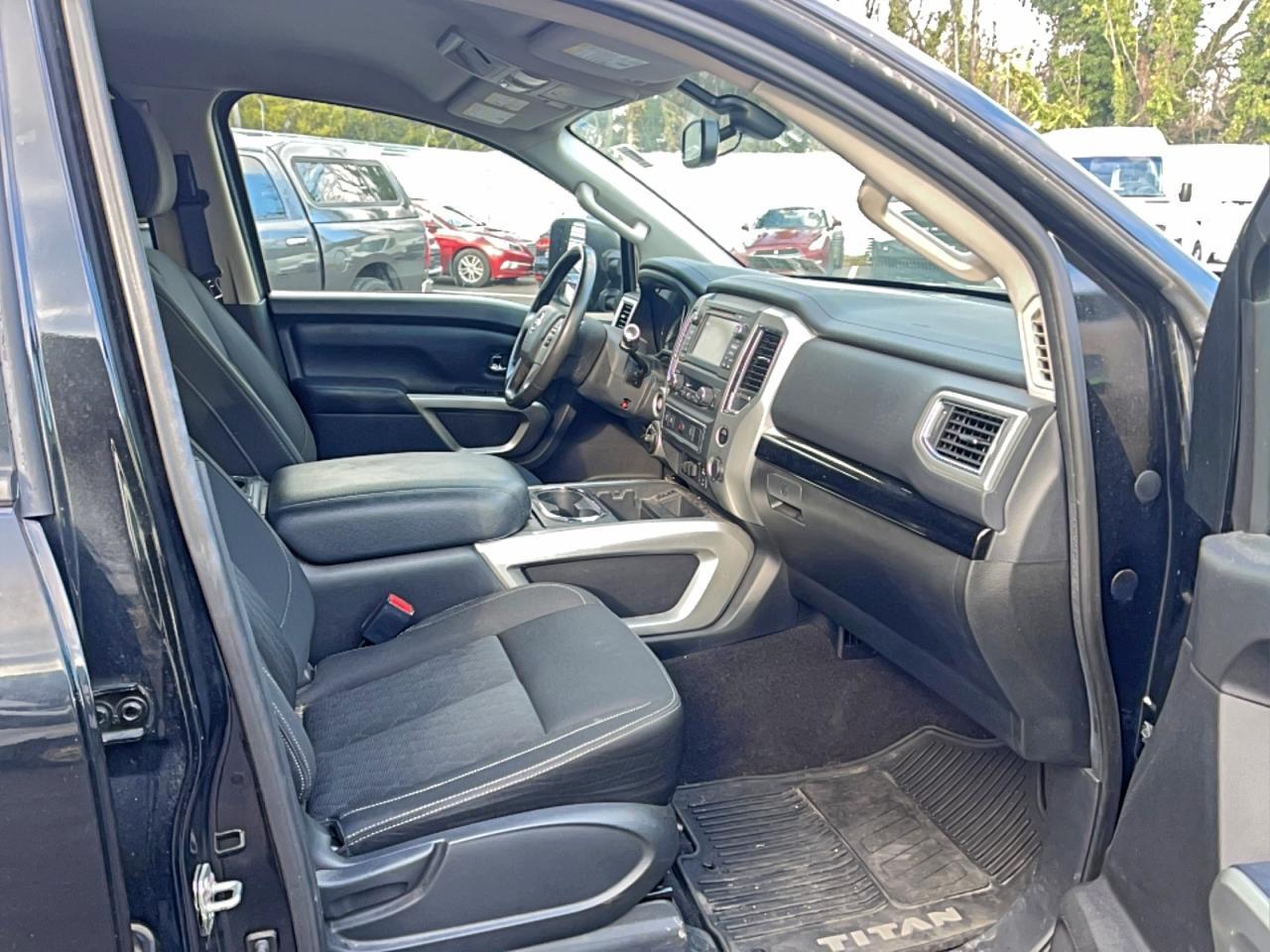 2017 Nissan Titan Sv - Фото 5