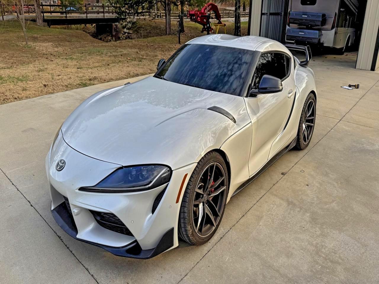 2021 Toyota Supra Base - Фото 2