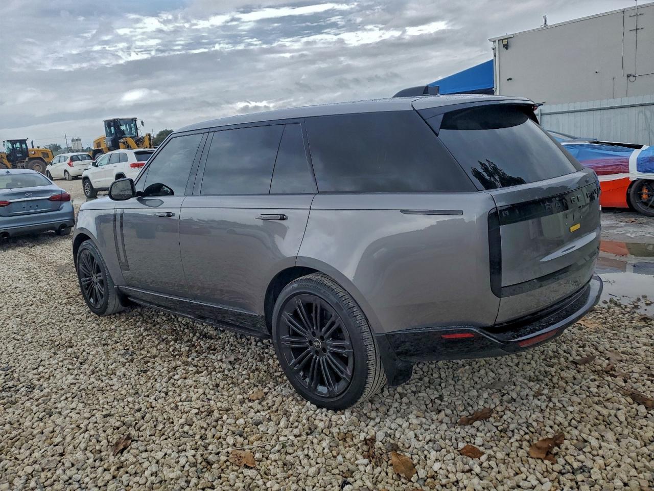 2023 Land Rover Range Rover Autobiography - Фото 2