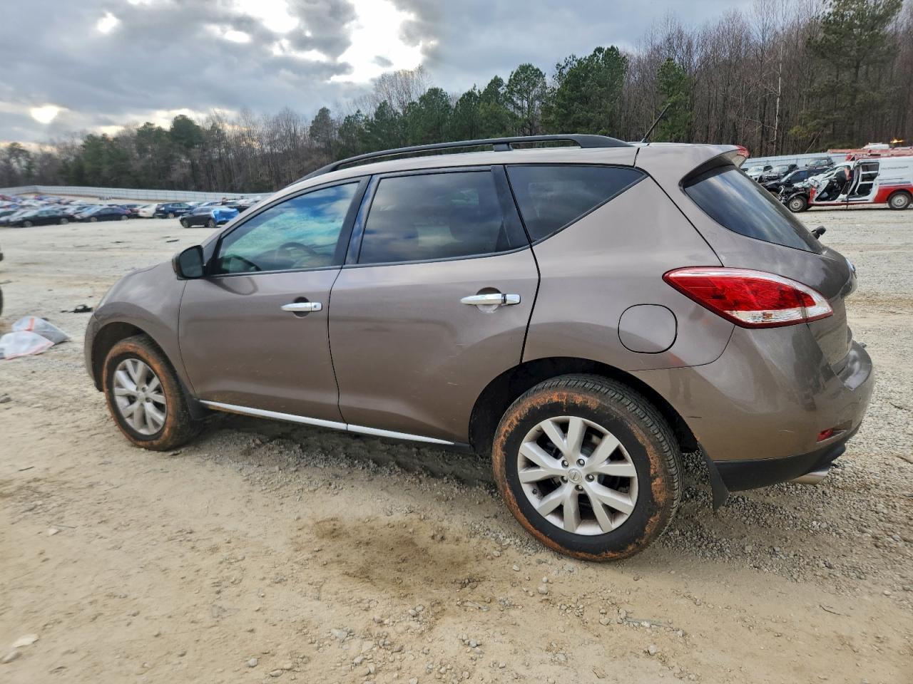 2014 Nissan Murano S - Фото 2