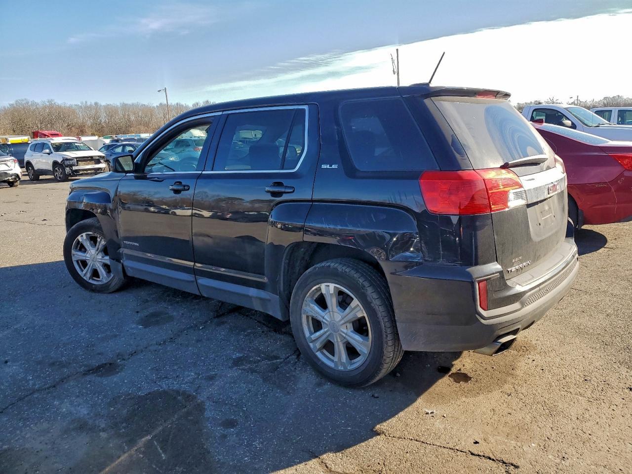 2017 GMC Terrain Sle - Фото 2