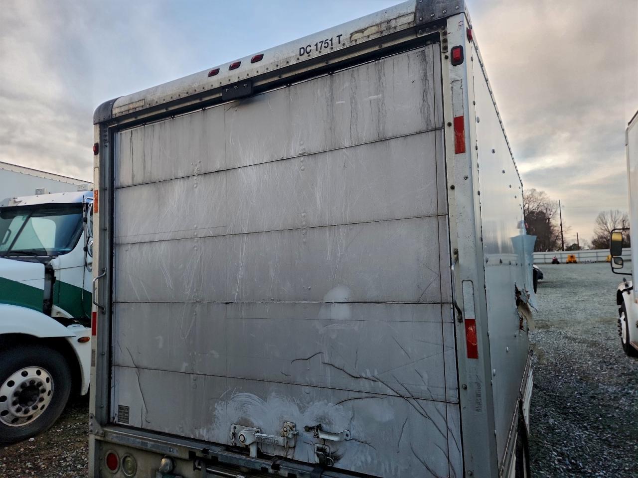 2008 Ford E 450 Box Truck - Image 6
