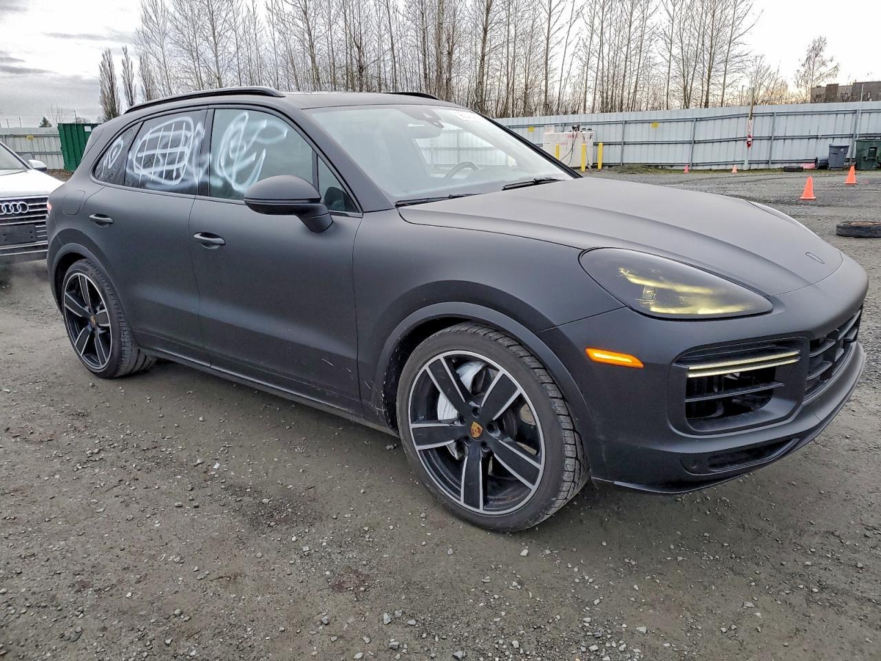 2021 Porsche Cayenne Turbo - Фото 4
