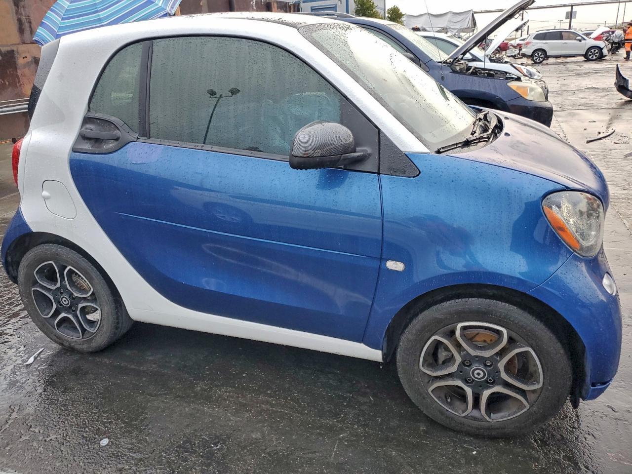 2016 Smart Fortwo - Image 4